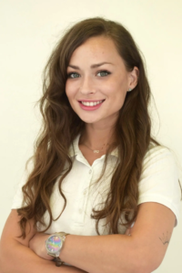 Dr Jelena Filipović – specijalista za fiksnu protetiku i protetiku na implantima 