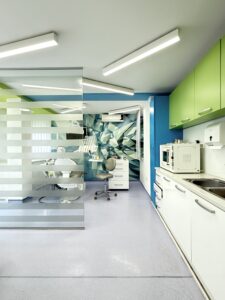 Kako ljudi biraju svog stomatologa? Nauka ima odgovor... SMILE TIME NOVI SAD 